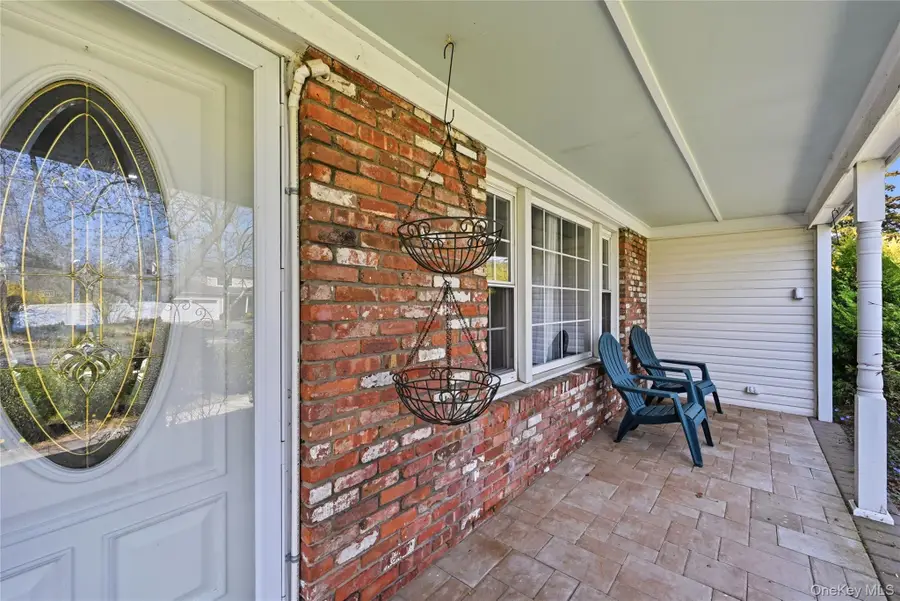 18 Marwood Place, Stony Brook, NY 11790 - #3