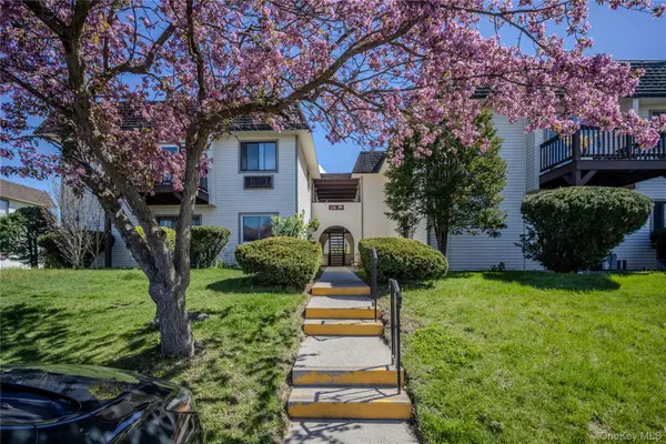 24 Village Park Drive #1F, Fishkill, NY 12524