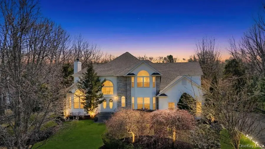 7 Stadium Boulevard, East Setauket, NY 11733 - #3