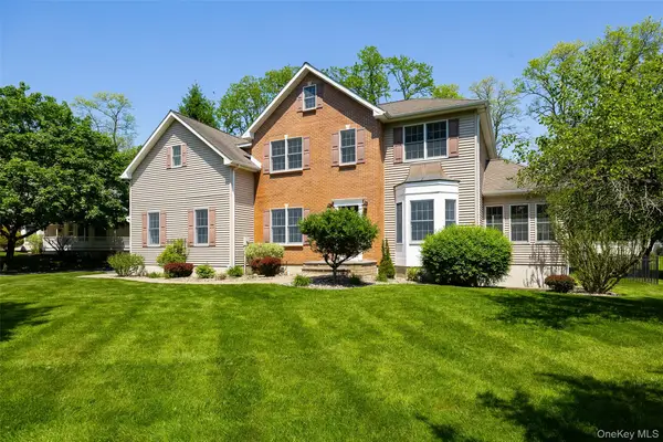 25 Evergreen Avenue, Poughkeepsie, NY 12601