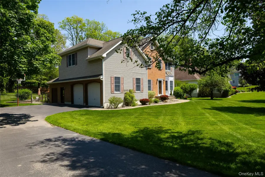 25 Evergreen Avenue, Poughkeepsie, NY 12601 - #3