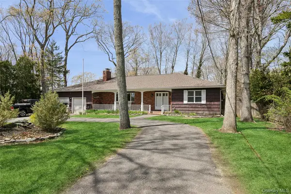 680 Westview Drive, Mattituck, NY 11952