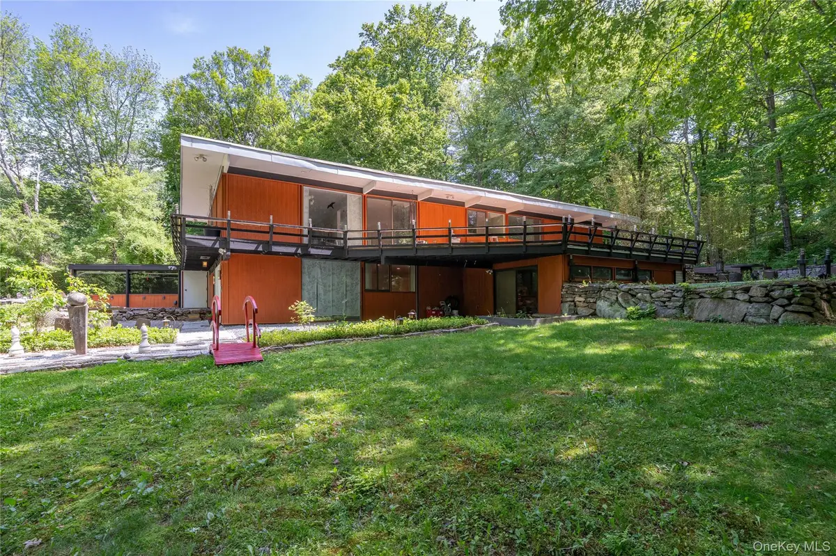 4 Half Mile Road, Armonk, NY 10504 - #1