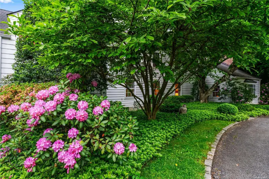 200 Cleft Road, Mill Neck, NY 11765 - #3