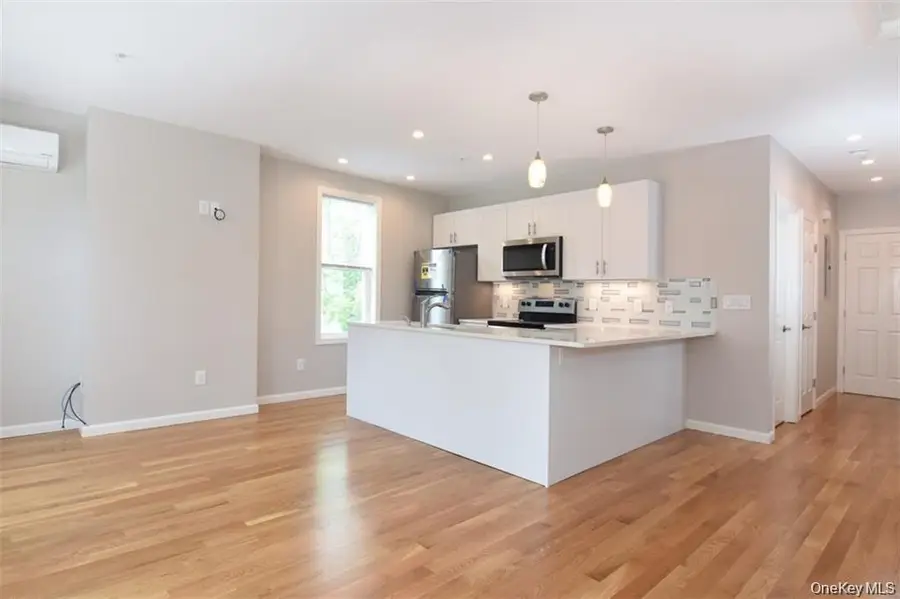 401 Ashford Avenue, Dobbs Ferry, NY 10522 - #2