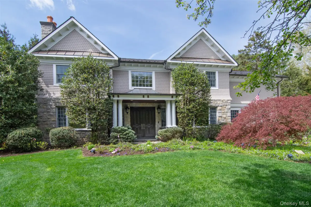 7 Roland Road, Irvington, NY 10533 - #1