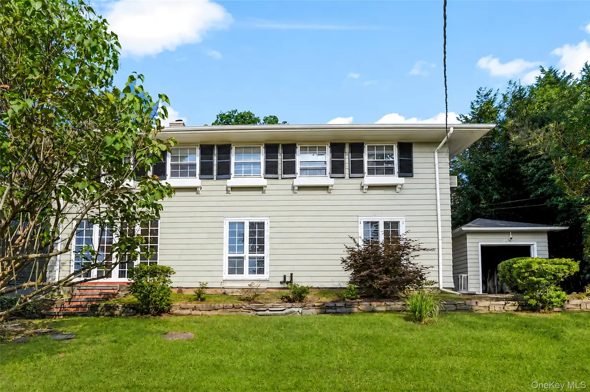 11 Wyndham Road, Scarsdale, NY 10583 - #1
