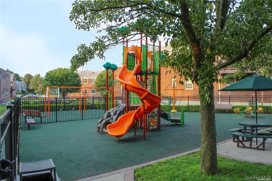 26303 74th Avenue #7A162, Glen Oaks, NY 11004 - #3