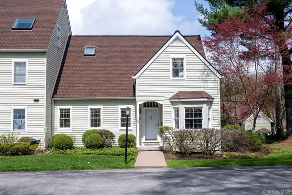 33 Upper Lane, Millbrook, NY 12545