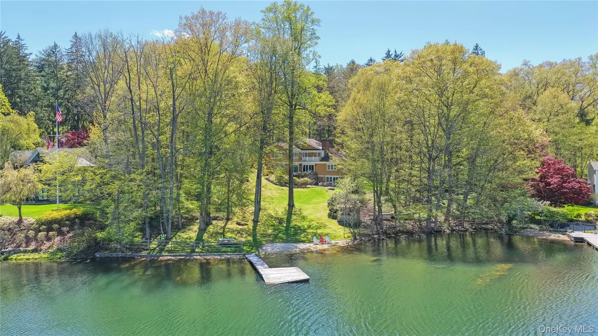 8 N Lake Road, Armonk, NY 10504 - #1