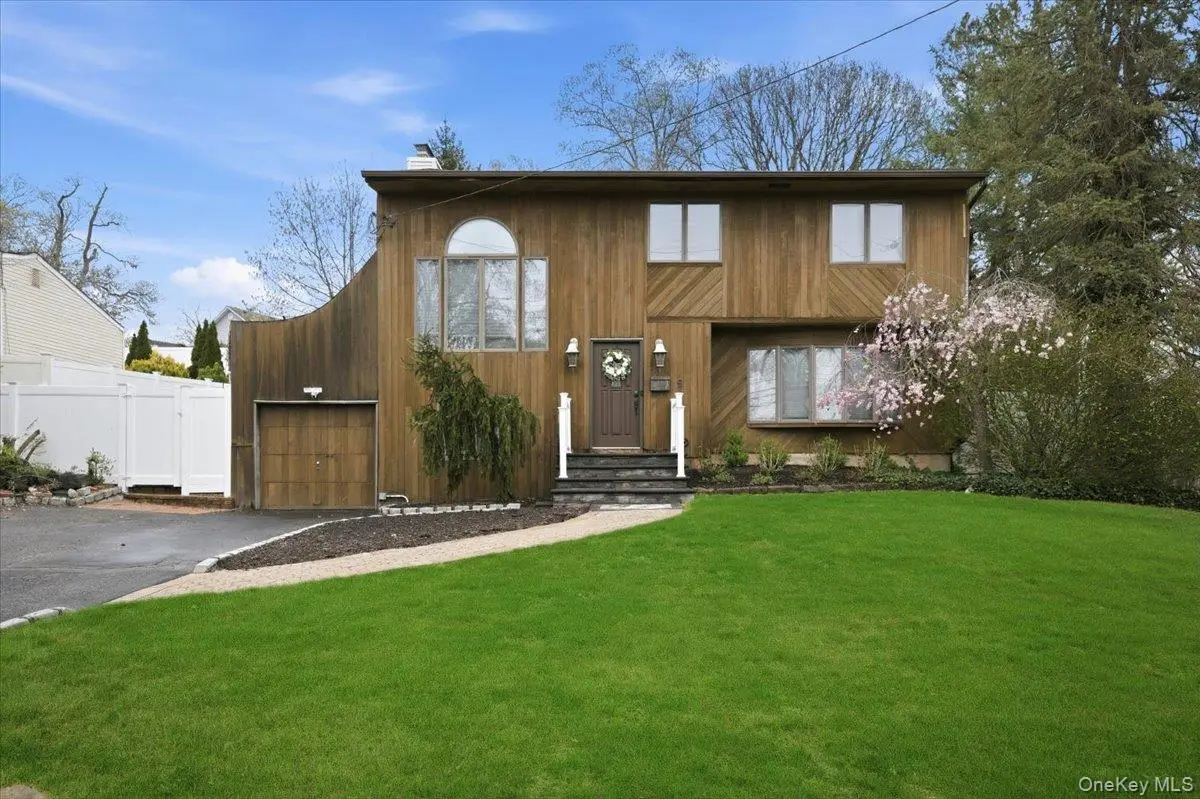 9 Adrian Drive, Ronkonkoma, NY 11779 - #1