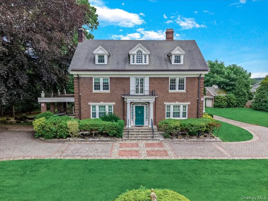 44 Arbor Place, Glen Cove, NY 11542 - #3