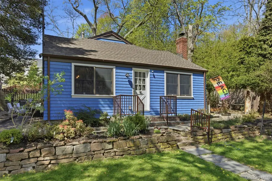 71 Hollow Road, Stony Brook, NY 11790 - #2