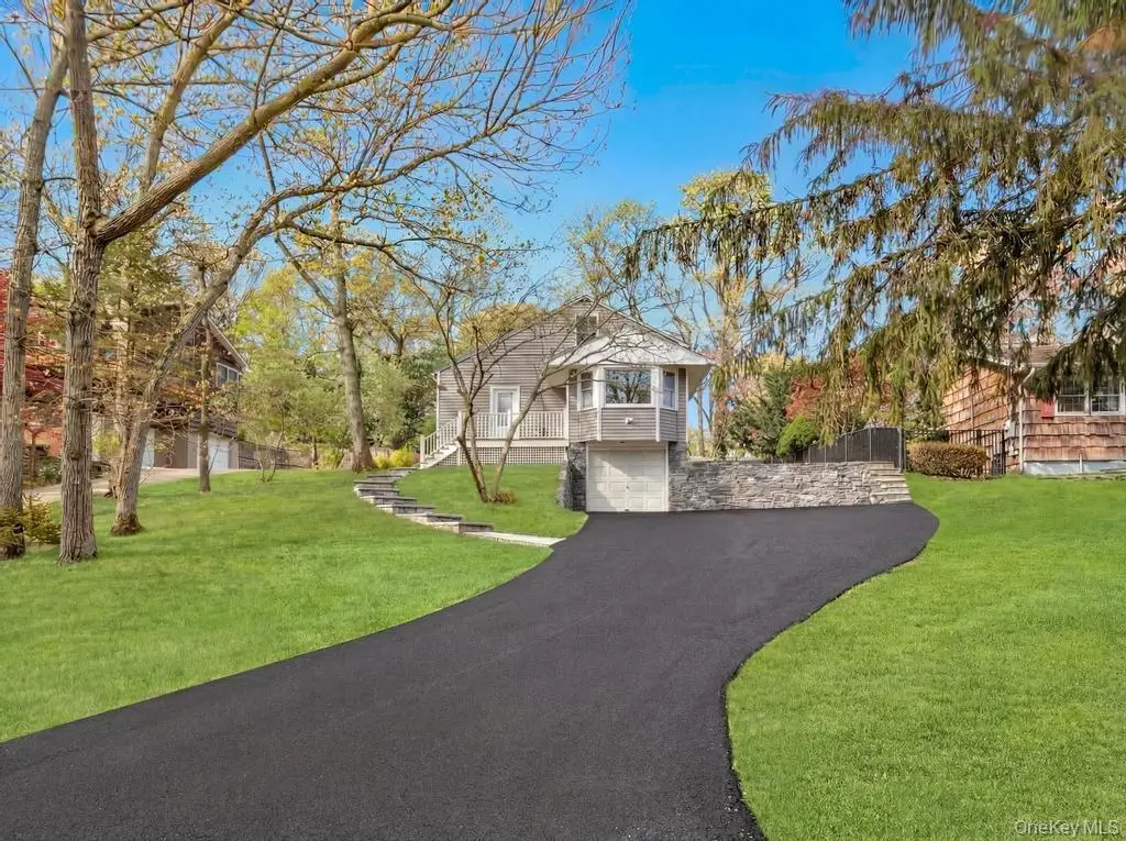 14 Woodvale Avenue, Kings Park, NY 11754 - #1