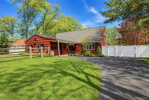 56 Bayonne Avenue, Central Islip, NY 11722