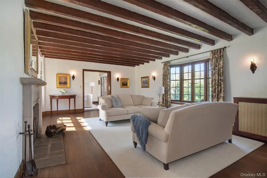 41 Summit Avenue, Bronxville, NY 10708 - #3