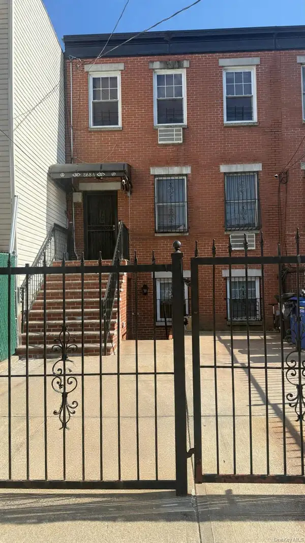 870 Glenmore Avenue, Brooklyn, NY 11208