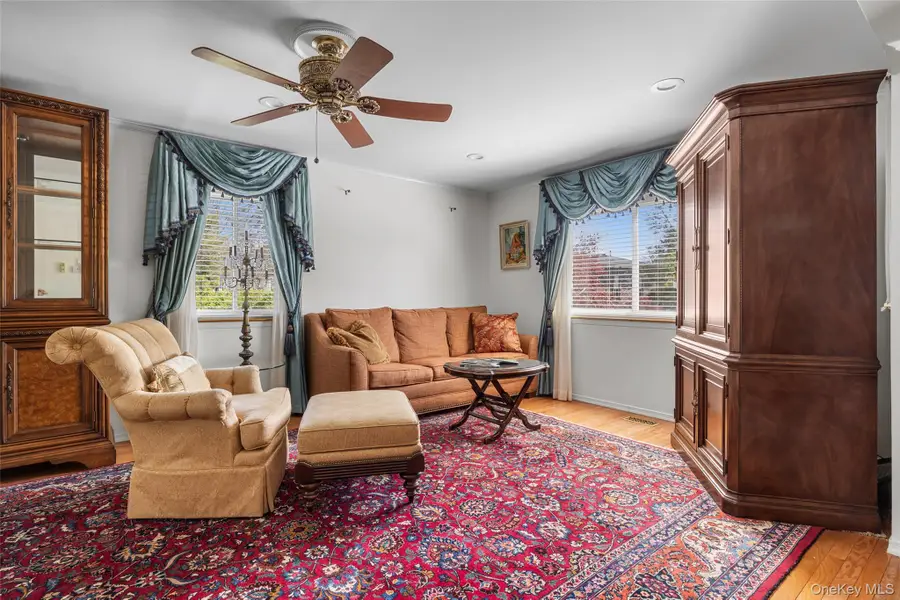 83 Town House Drive, Massapequa Park, NY 11762 - #3