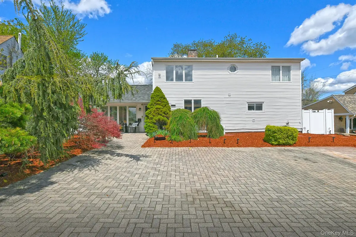 156 Farmedge Road, Levittown, NY 11756 - #1