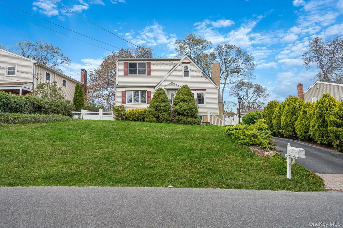 345 Ontario Street, Ronkonkoma, NY 11779 - #1