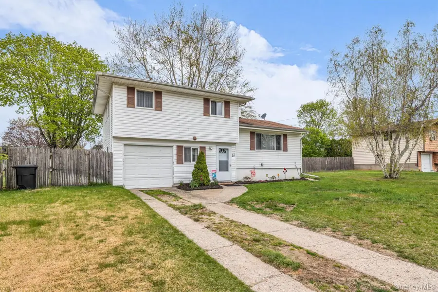 25 Meehan Lane, Coram, NY 11727 - #2