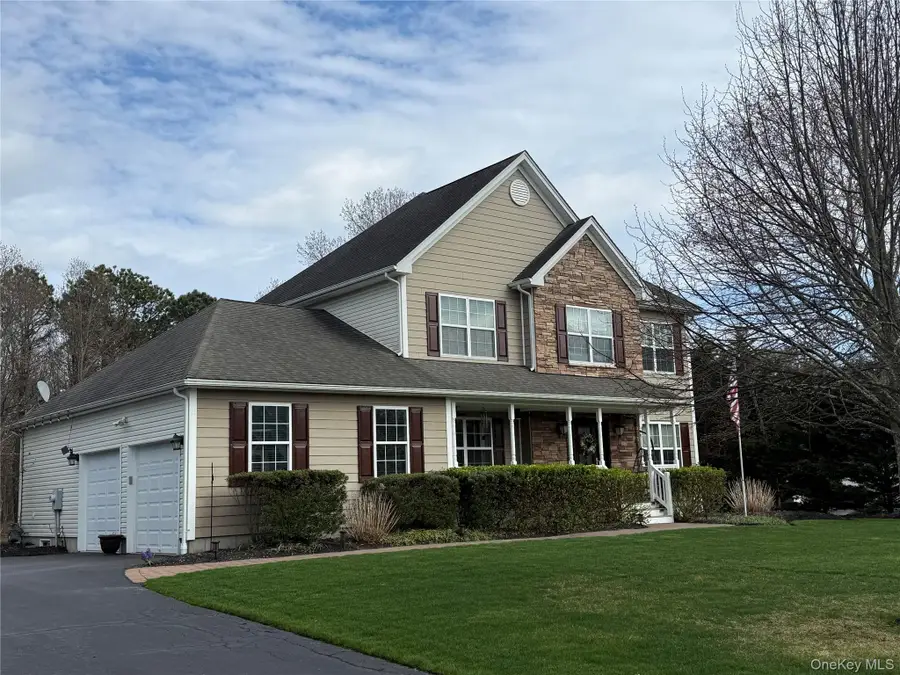 6 Ridge Court, Center Moriches, NY 11934 - #2