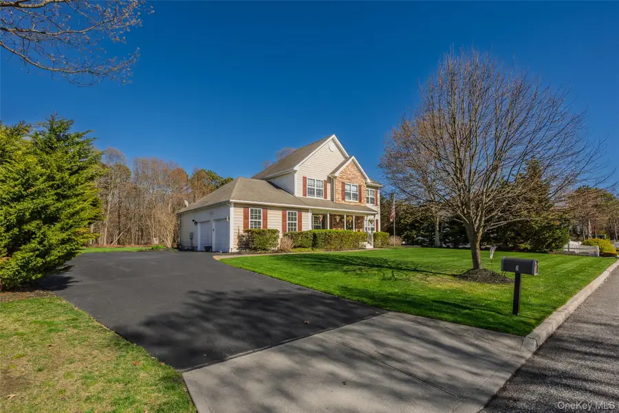 6 Ridge Court, Center Moriches, NY 11934 - #3