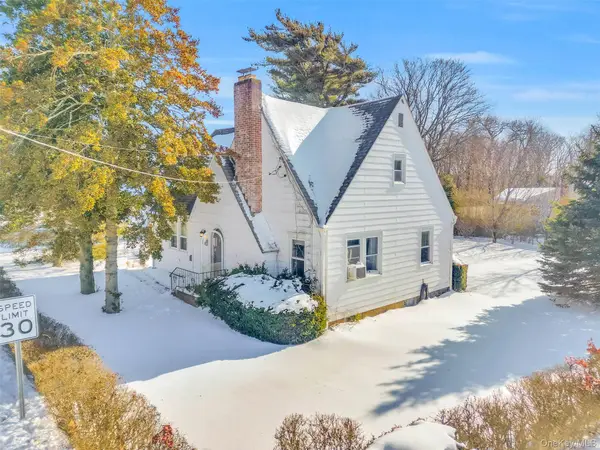 42 Greenwood Road #Bay Shore, NY 11706, Bay Shore, NY 11706