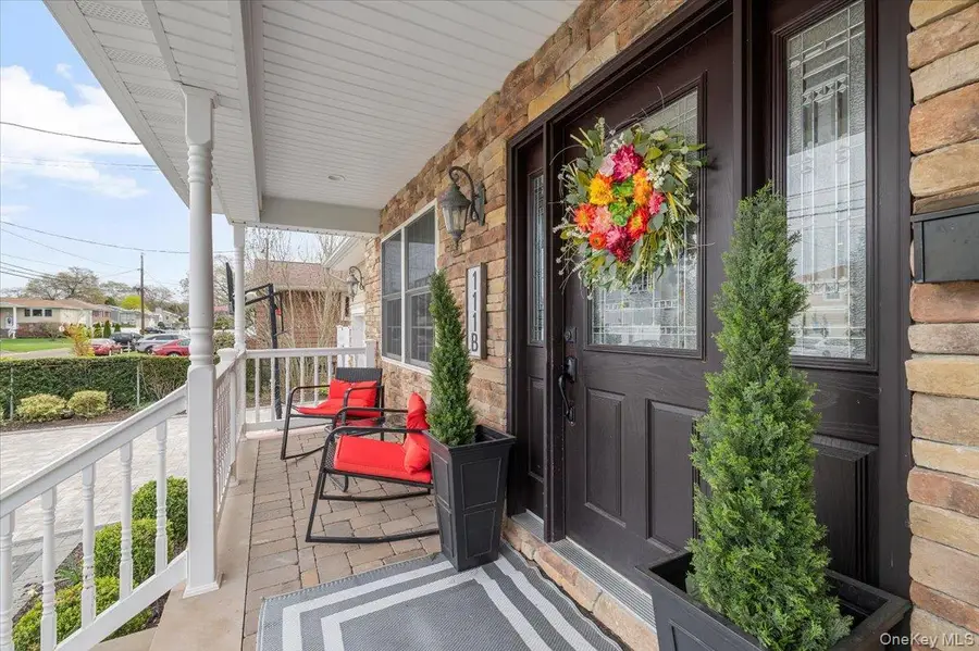 111 Charles Street #B, Massapequa, NY 11758 - #3