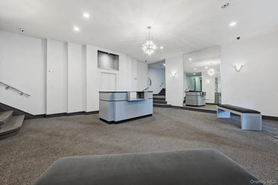 83-33 Austin Street #2C, Kew Gardens, NY 11415 - #2