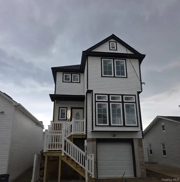 9 James Street S, East Rockaway, NY 11518