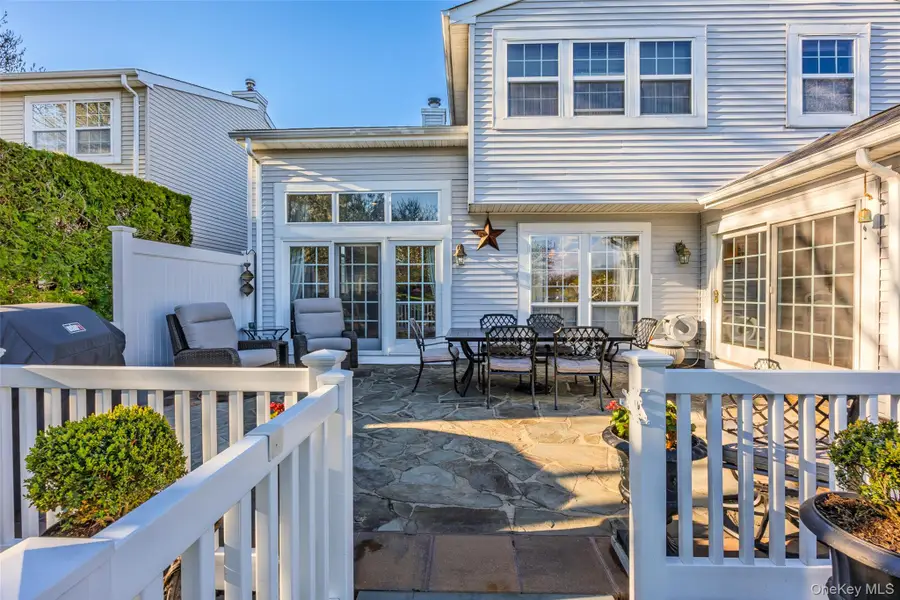 201 Colony Drive, Holbrook, NY 11741 - #2