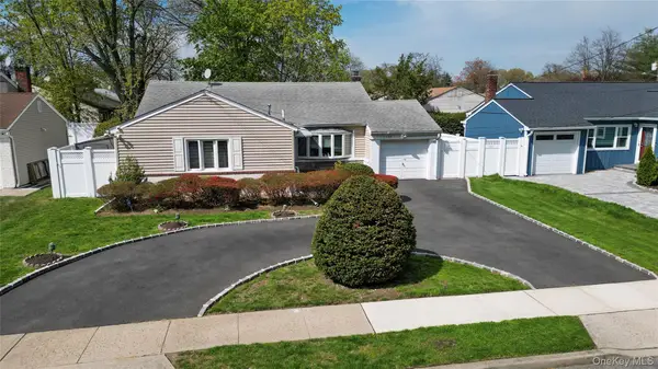 1522 Rica Place, Valley Stream, NY 11580