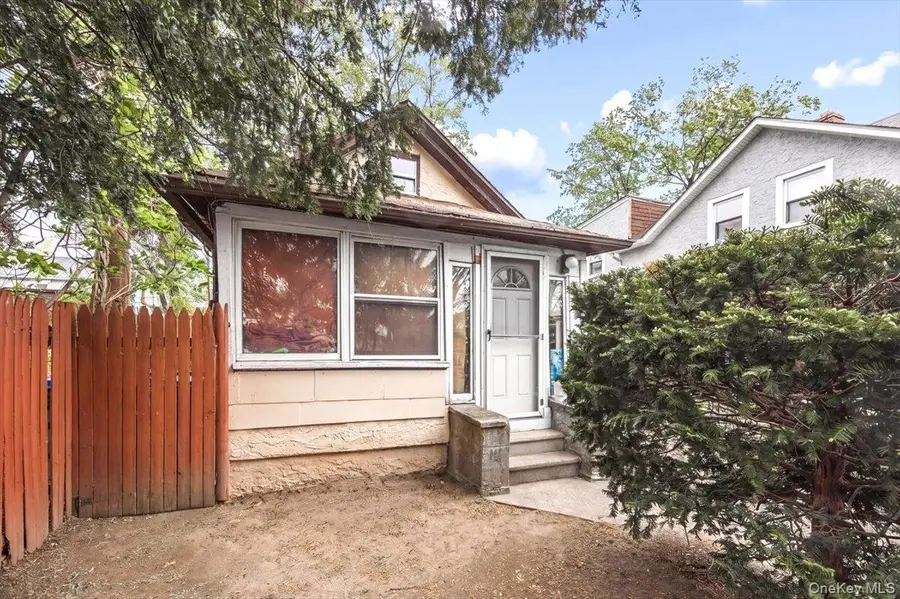 8 Geyser Place, White Plains, NY 10607 - #3