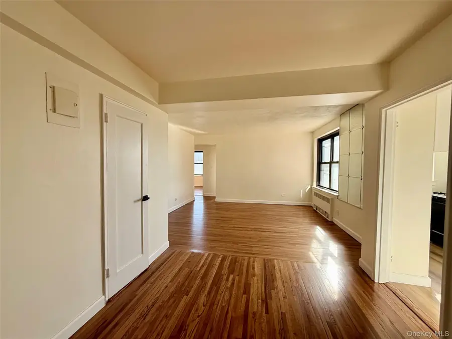 11225 34 Avenue #6H, Corona, NY 11368 - #3