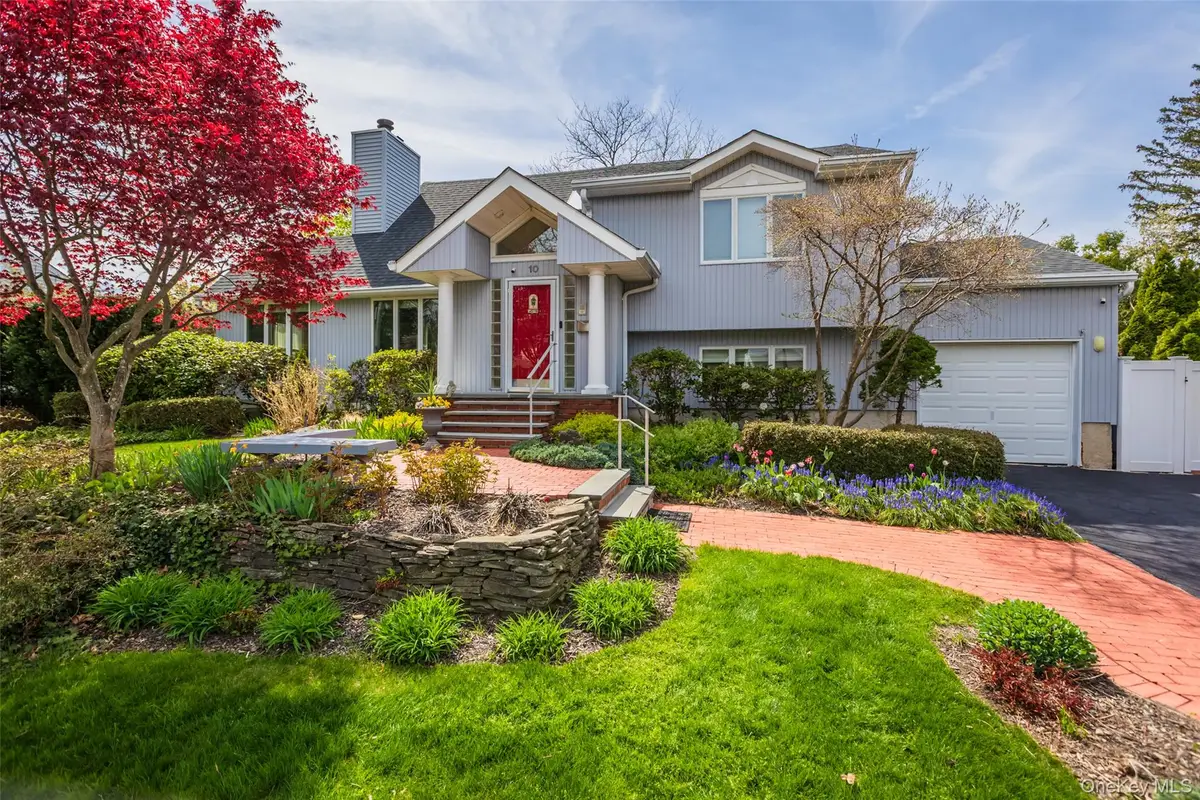 10 Irvinlee Place, East Northport, NY 11731 - #1