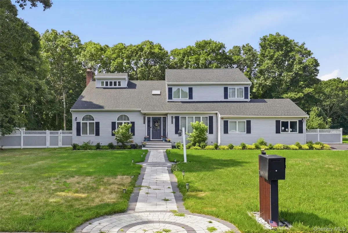 12 Deer Path, Shirley, NY 11967 - #1