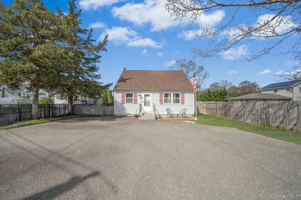 106 Holbrook Road, Centereach, NY 11720