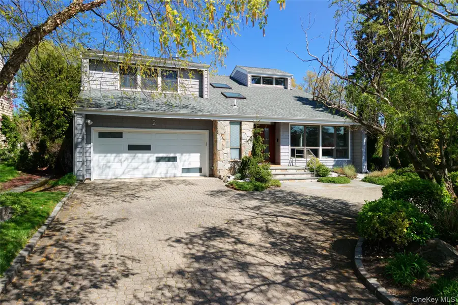 2 Crest Hollow Lane, Albertson, NY 11507 - #2