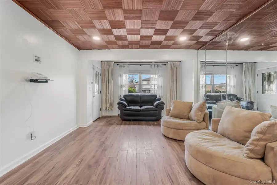 1445 Rosser Avenue, Elmont, NY 11003 - #3