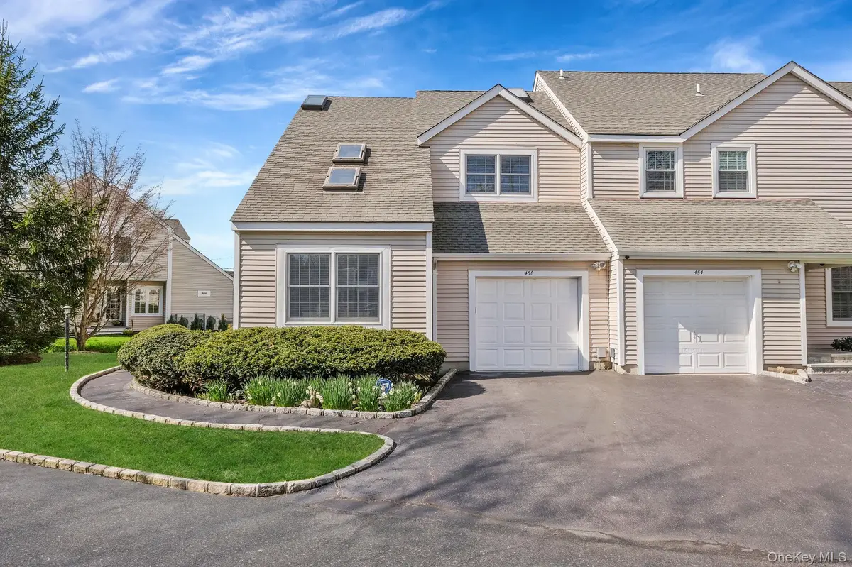 456 Village Oaks Lane, Babylon, NY 11702 - #1
