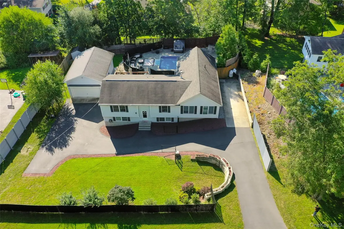 41 Martin Drive, Poughkeepsie, NY 12603 - #1