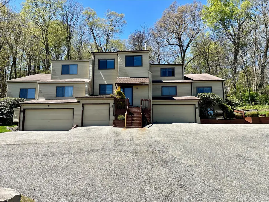 19 Butternut Court, Highland Mills, NY 10930 - #2