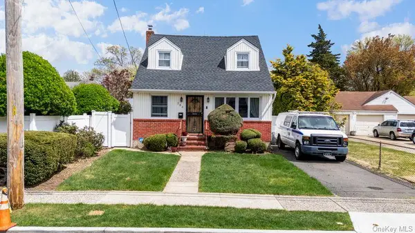 283 Hawthorne Avenue, Uniondale, NY 11553