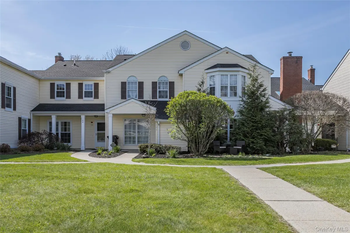 142 Villagegreen Court, Warwick, NY 10990 - #1