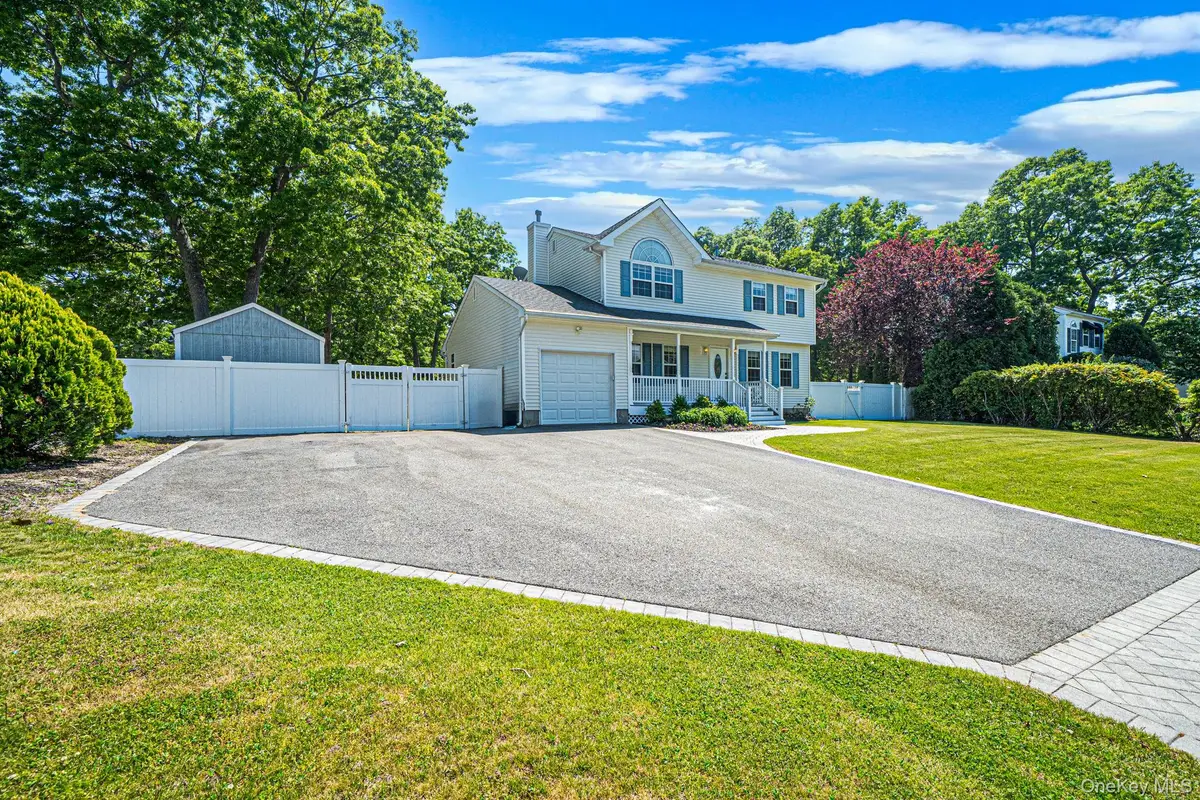 14 Gaetano Lane, Coram, NY 11727 - #1