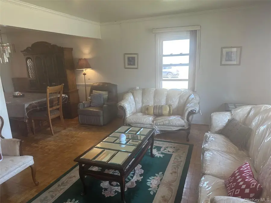 247 Windsor Parkway, Hempstead, NY 11550 - #2