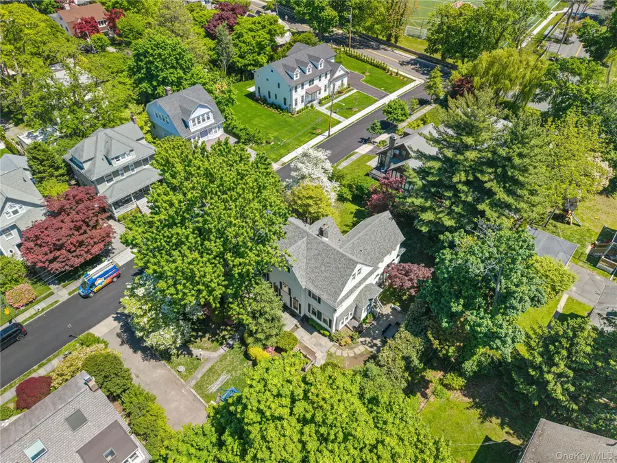 8 Hobart Street, Bronxville, NY 10708 - #2