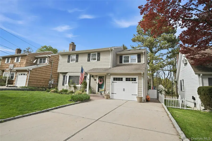 6 Butler Place, Northport, NY 11768 - #2