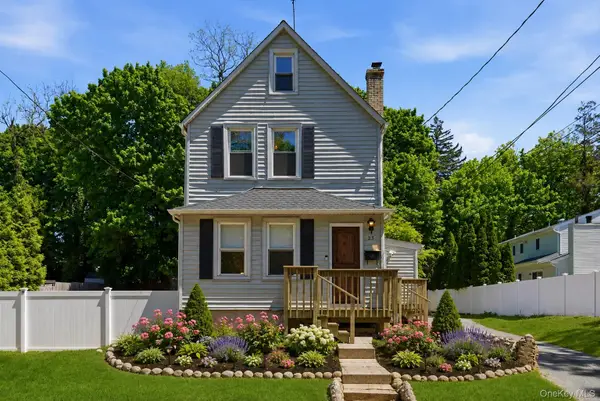 23 Virginia Avenue, Huntington, NY 11743